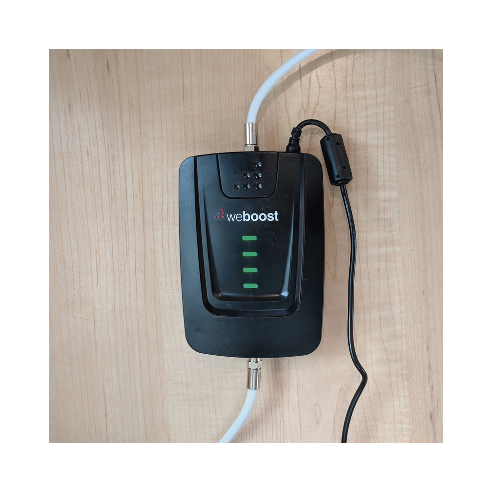 Kit de Amplificador de Señal Celular para Vehículo Recreacional u Oficina Móvil | 4G LTE 3G y 2G | 65 dB de Ganancia | Incluye Mástil Telescópico para Antena Exterior