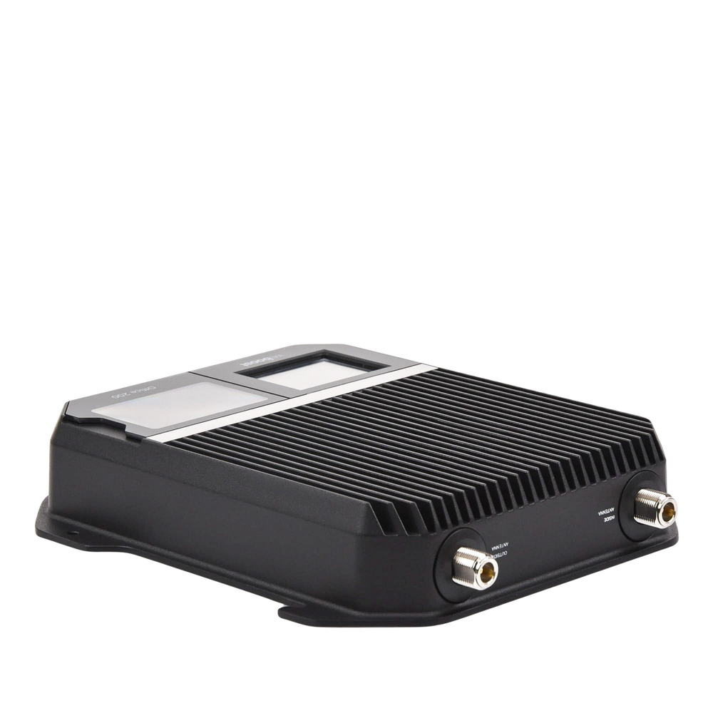 Amplificador Office 200 para 4G, 3G, 2G y llamada VoLTE y convencional. Especial para personalizarlo con antenas, cables y accesorios de acuerdo al requerimiento de la instalación. Puede cubrir áreas de hasta 4300 Metros Cuadrados