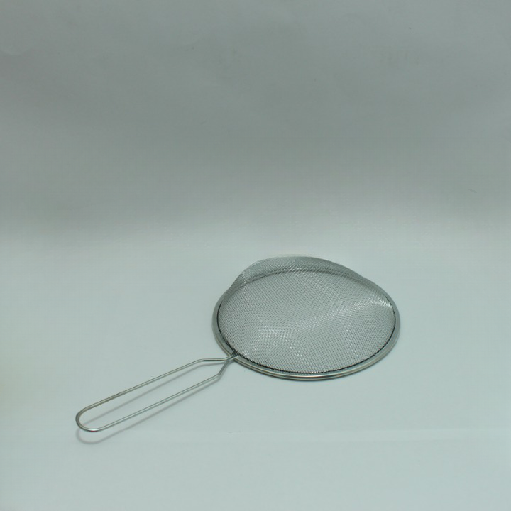 Colador metalico 10cm