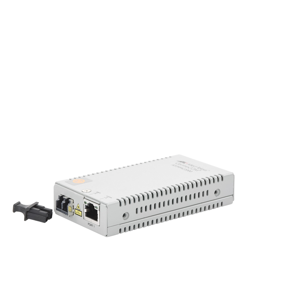 Gigabit Ethernet to fiber optic media converter, LC connector, multimode (MMF), 220 to 500 m distance, with multi-region power supply