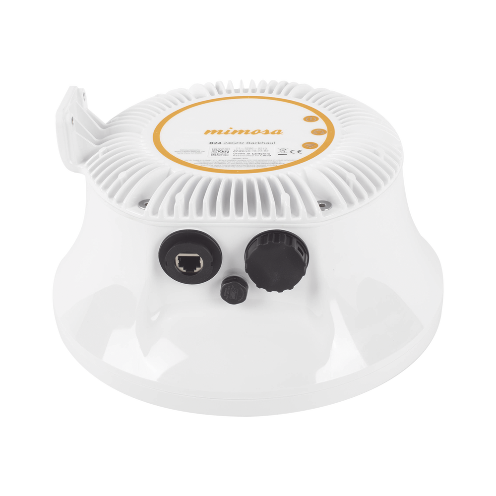 PTP Backhaul Radio at 24 GHz frequency, 4X4:4 MIMO, 1.5 Gbps, Integrated 33 dBi Antenna, IP67, SFP Port, Automatic Environment Adaptation