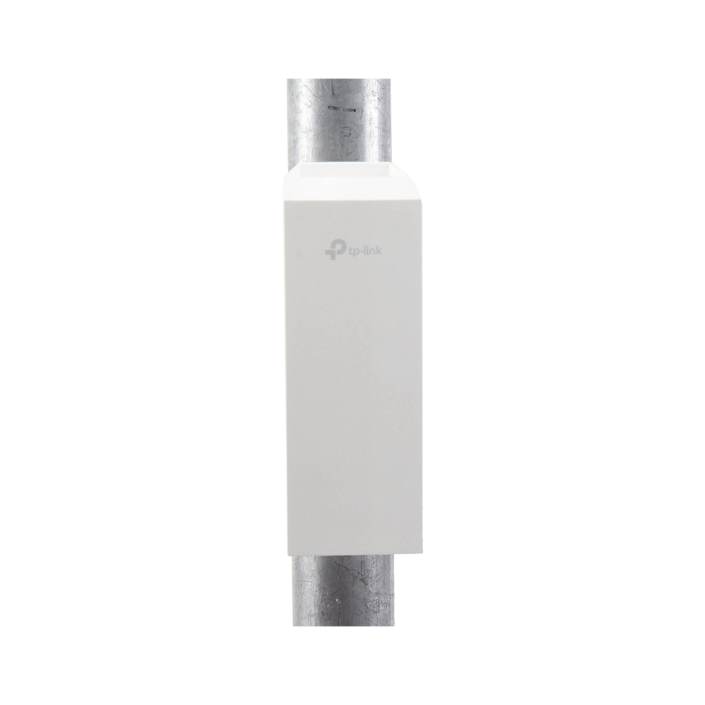 Wi-Fi N Access Point 300Mbps at 2.4GHz, 2 integrated 9dBi antennas, 2X2 MIMO.