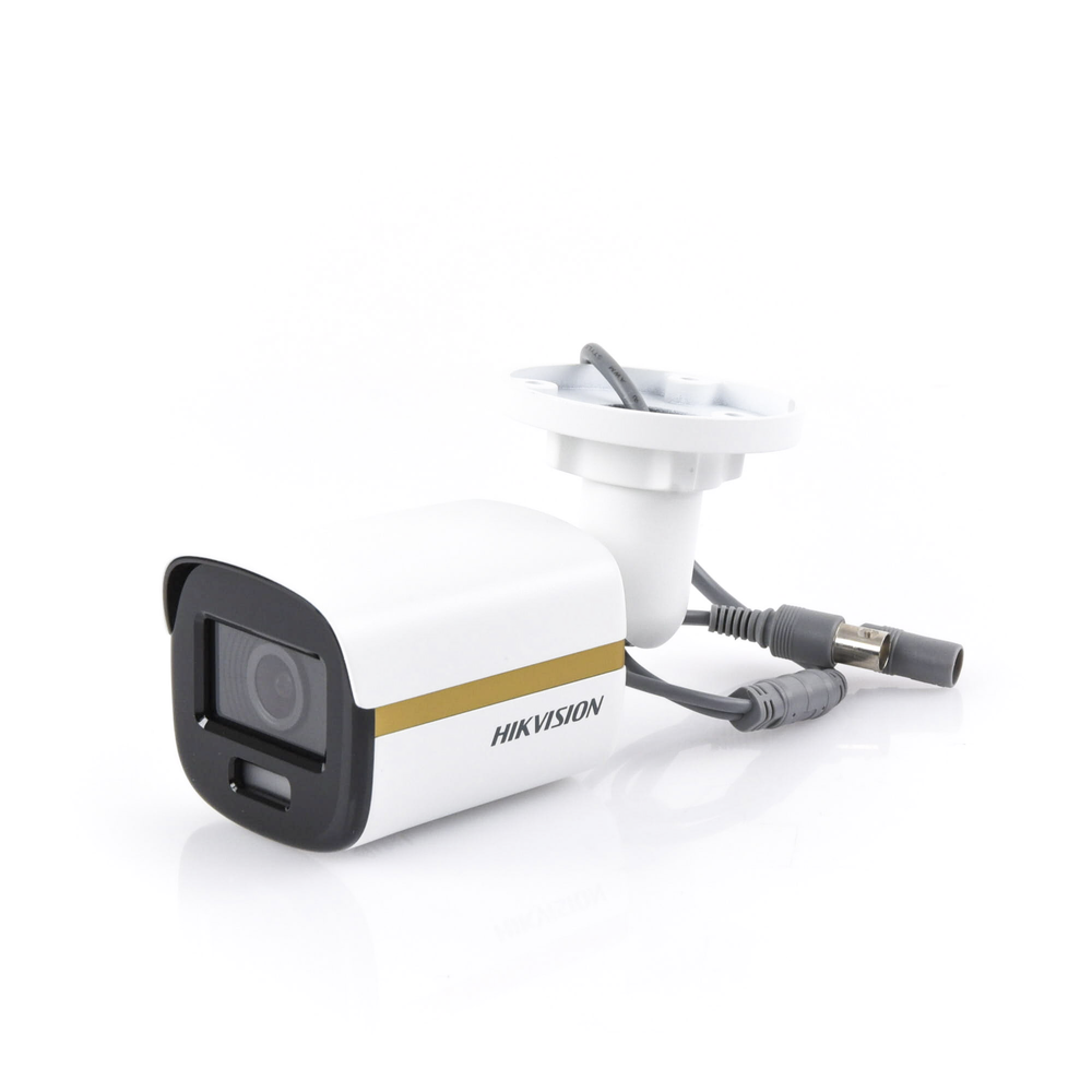 Bala TURBOHD 4K / Imagen a color 24/7 / Lente 2.8 mm / METAL / Luz Blanca 20 mts / Exterior IP67 / WDR 130 dB