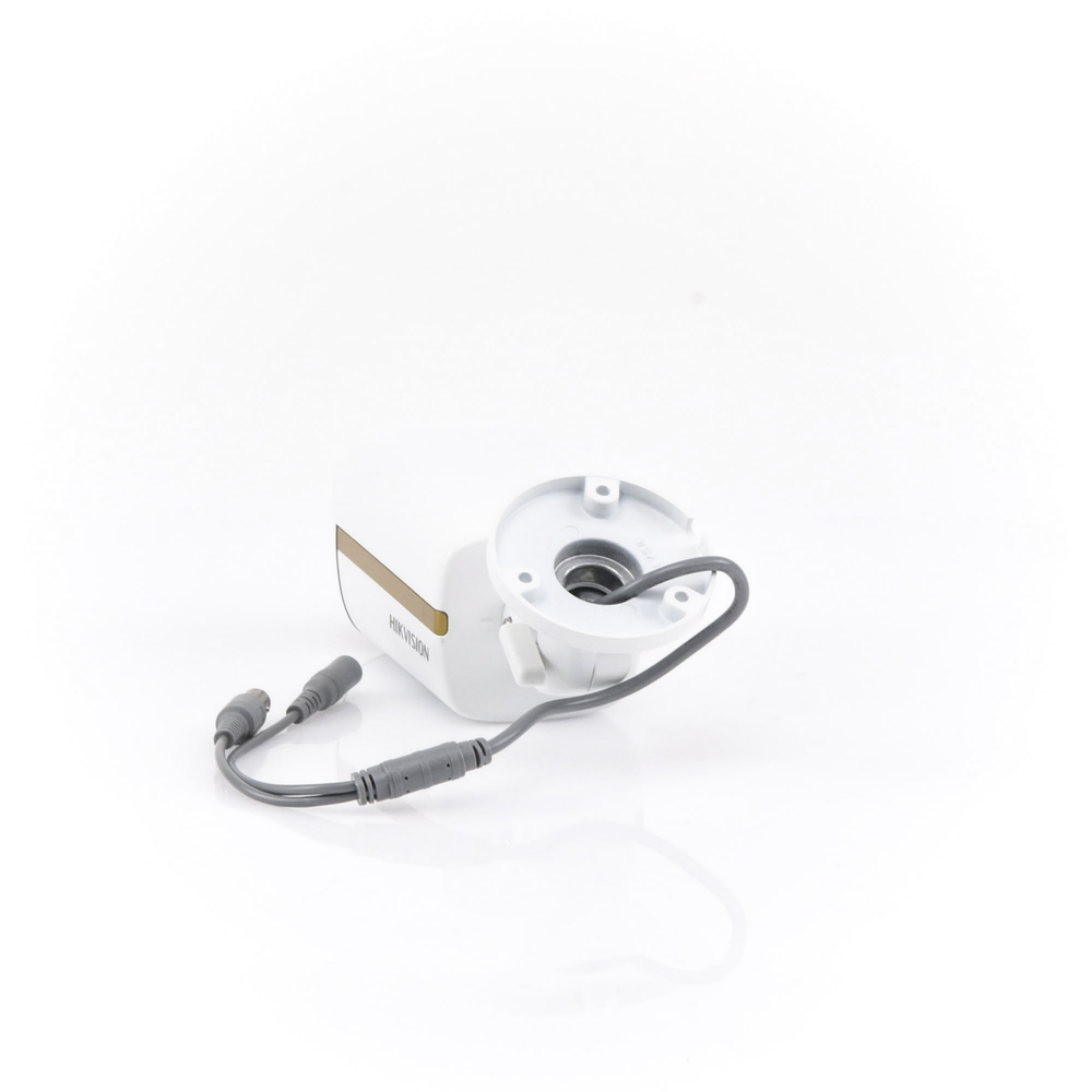 Bala TURBOHD 4K/ Imagen a color 24/7 / Lente 3.6 mm / METAL / Luz Blanca 40 mts / Exterior IP67 /  WDR 130 dB