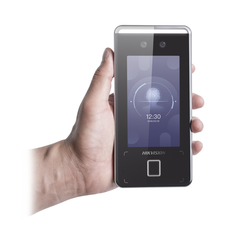 Ultra-fast Facial Recognition WiFi Terminal (IP65) / Up to 1.5 meters reading / Supports P2P Hik-Connect / 3,000 Users / QR and Video Intercom (low-noise environments)