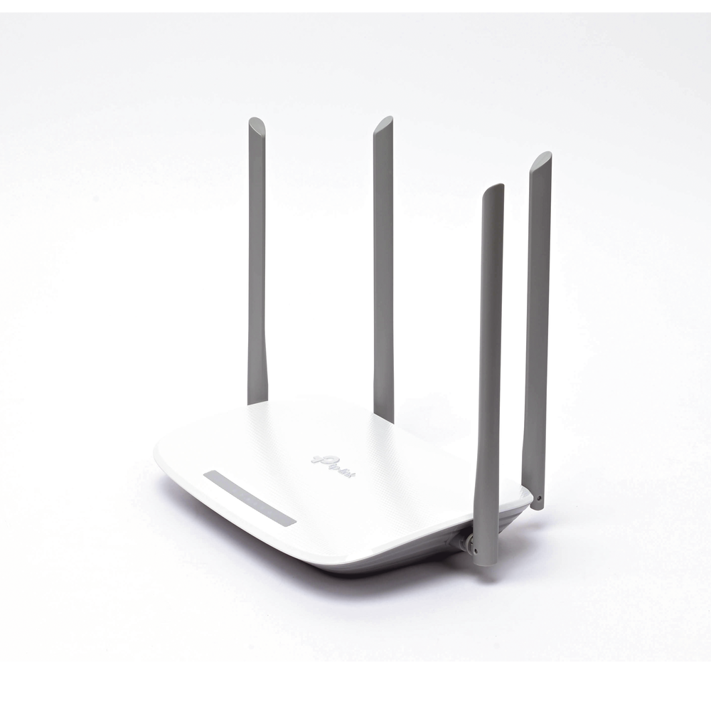 AC Dual Band ISP Wireless Router, 2.4 GHz and 5 GHz Up to 1167 Mbps, 4 external omnidirectional antennas, 3 10/100/1000 Mbps LAN ports, 1 10/100/1000 Mbps WAN port