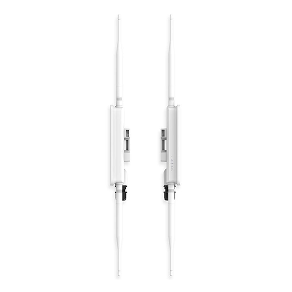 Outdoor Cloud-Managed WiFi Access Point, 2x2 MU-MIMO, Dual Band, Up to 1267 Mbps, IP67 Protection, 250+ Simultaneous Users