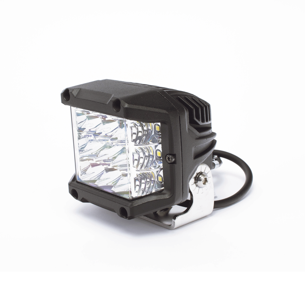 Lampara de trabajo de uso rudo,  IP67, 12-24 Vcd