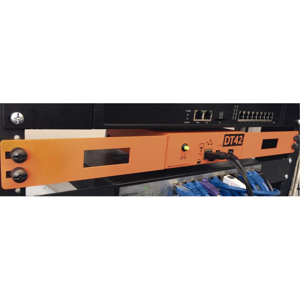 Hybrid IP alarm receiver, with 1 telephone input, IDEAL for your monitoring center, receives Mini014GV2, MN02LTEM, PRO4GLTEM, and M2M series