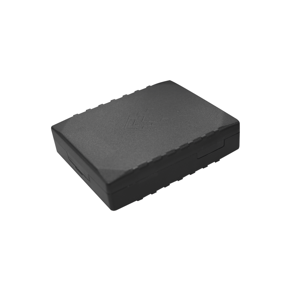 Efficient 3G vehicle tracker with internal antennas and multiple advanced options