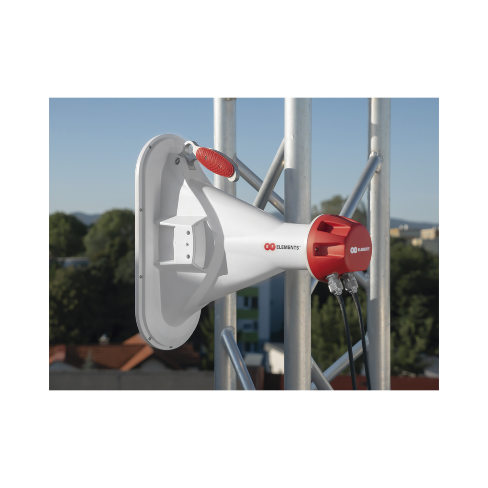 Antena Sectorial Asimétrica Carrier Class apertura 90 grados tipo cuerno 16 dBi 5180-6000 MHz conectores tipo N hembra