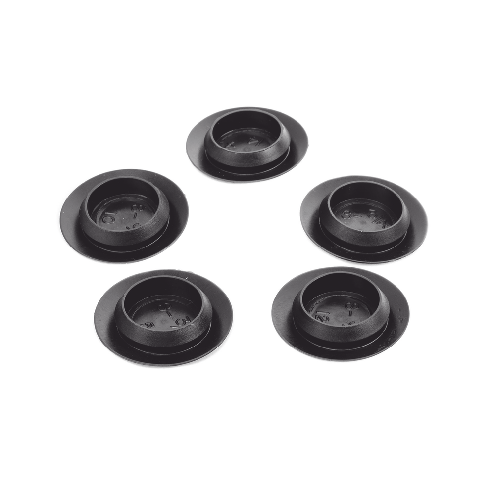 Plastic plug for 3/4" drilling