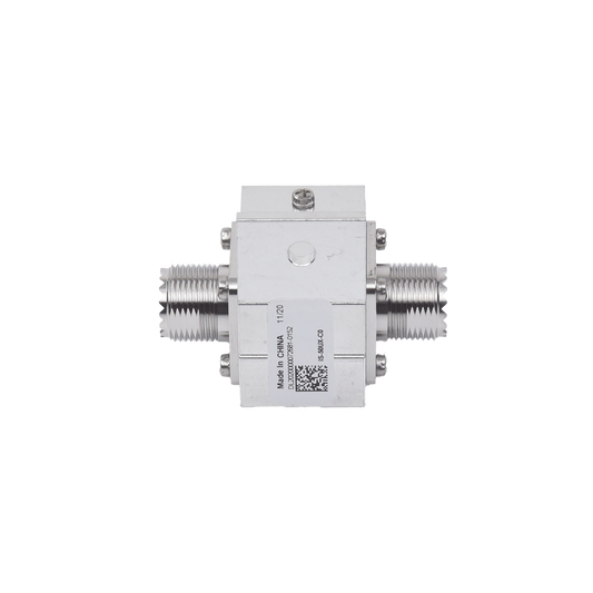 Protector RF Coaxial Contra Descargas Atmosféricas Para 1.5 a 700 MHz Con Ceja Lateral y Conectores UHF Hembra