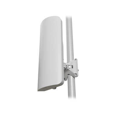 (mANTBox ax 15s) Estación base doble banda 2.4 / 5 GHz con una potente antena sectorial incorporada, RouterOS L4, Intern