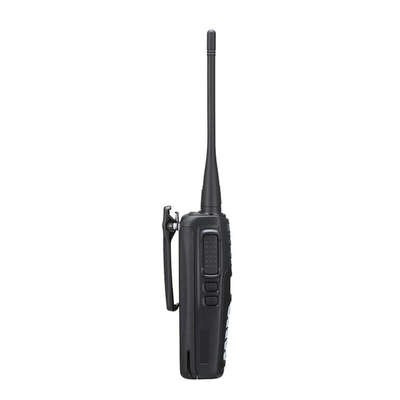400-470 MHz, Digital NXDN-Analógico, DTMF, IP67, 5 Watts, 260 Canales, Roaming, Encriptación, GPS, Inc. antena, batería,