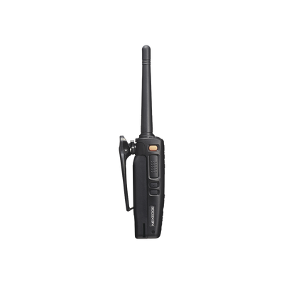 136-174 MHz, 64 Canales, Digital NXDN-DMR-Análogo, GPS, Bluetooth, IP67, 14 Pines, Incluye Batería-Antena-Cargador-Clip.