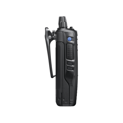 380-470 MHz, Digital NXDN-DMR-Analógico, 5 W, Bluetooth, GPS, MicroSD, 1024 Canales, Incluye Batería, cargador, antena, 