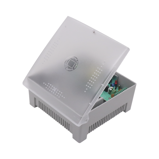 Fuente de Alimentación con Gabinete de 4 Salidas de 11 - 15 Vcd / 5 Amper /  Voltaje de Entrada: 96 - 264 Vca / Soporta Proteccion contra Sobrecorriente de Salida, Proteccion contra Cortocircuito / Led Indicador
