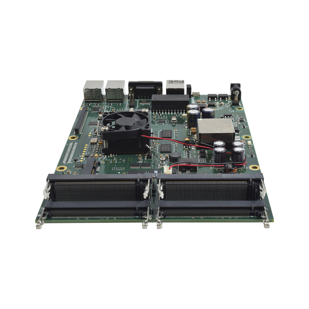 (RB800) RouterBOARD, 3 Gigabit ports, 4 miniPCI expansion slots to offer 8x8 MIMO
