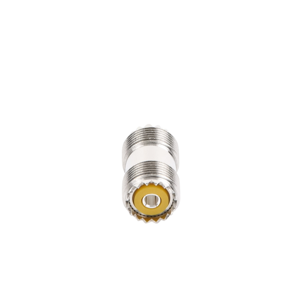 Adaptador Barril en Línea, de Conector UHF Hembra (SO-239) a UHF Hembra (SO-239), Niquel/ Plata/ Dap.