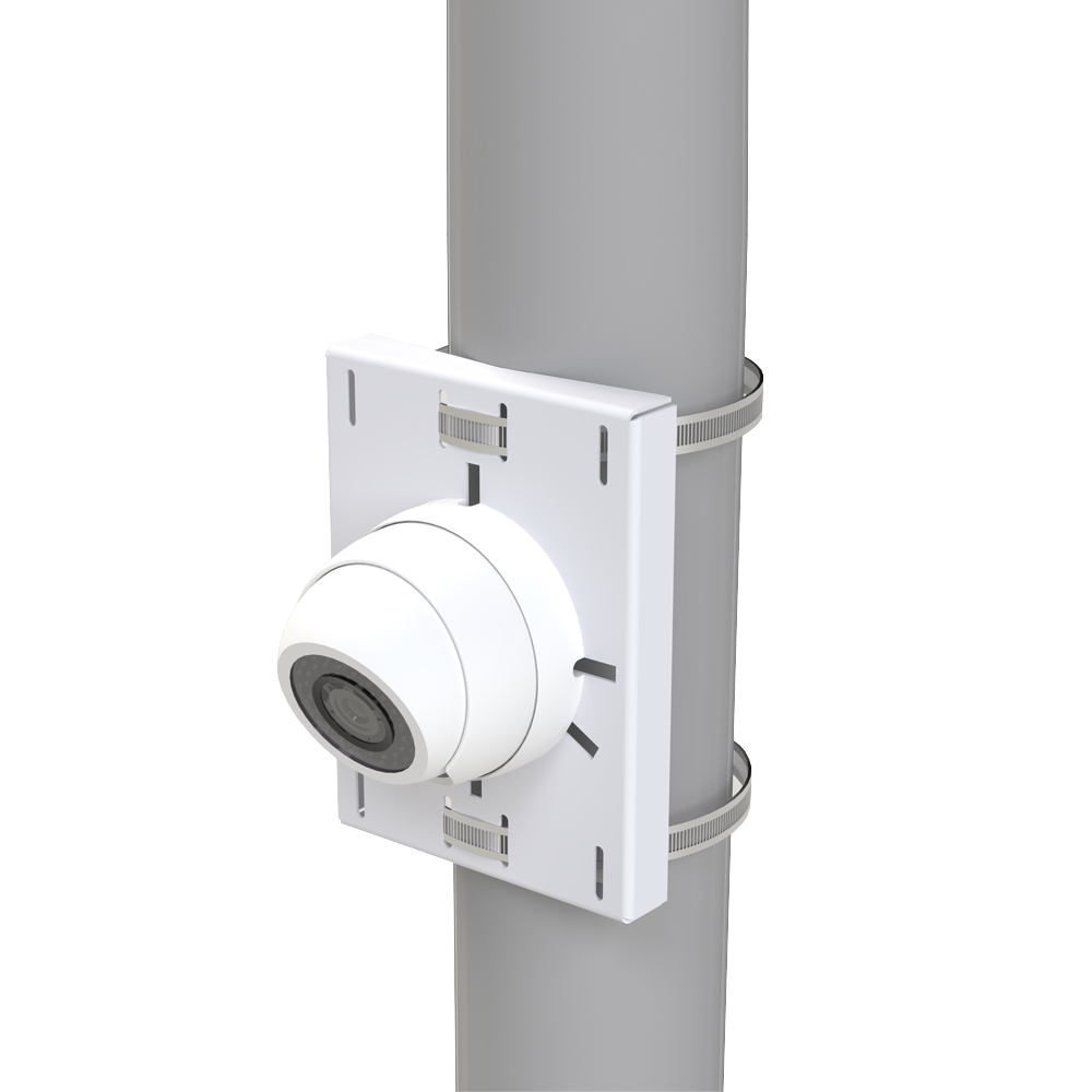 Montaje universal galvanizado para instalación de cámaras en poste 2" a 5" en color blanco