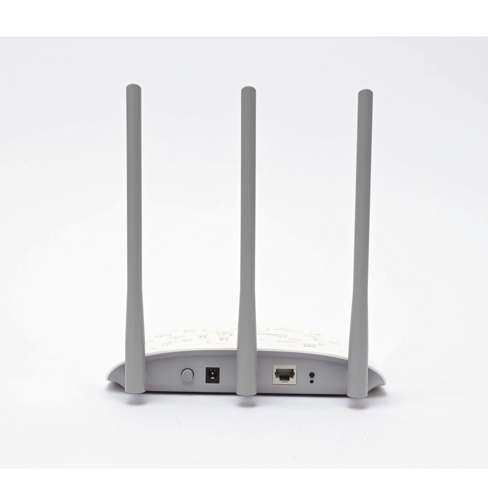Wi-Fi Access Point/Repeater, 2.4 GHz, 450 Mbps, 3 external omnidirectional antennas, 1 10/100 Mbps WAN Port