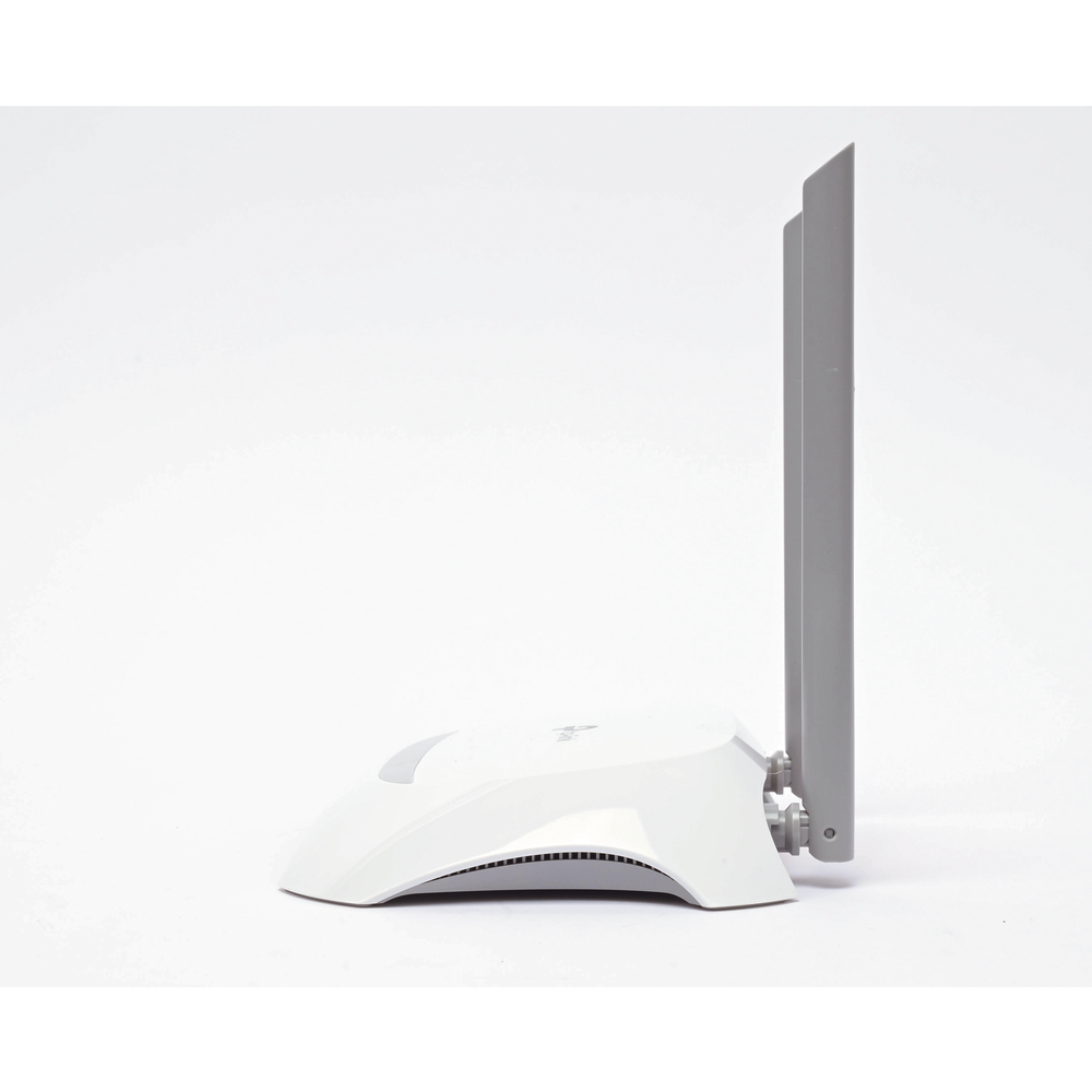 Wireless Router for WISP with customizable factory settings, 2.4 GHz, 300 Mbps, 4 10/100 Mbps LAN ports, 1 10/100 Mbps WAN port, bandwidth control