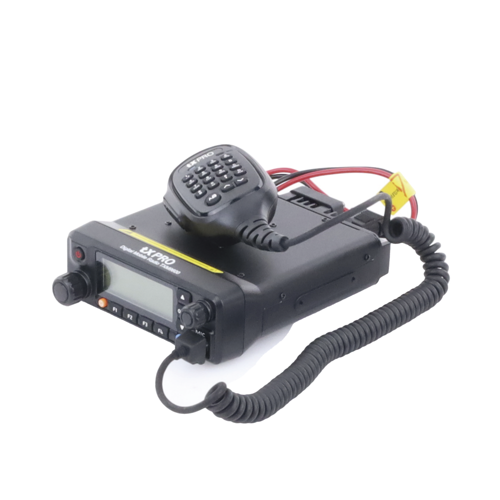 Dual Band Mobile Radio 136-174 MHz for VHF and 400-480 MHz for UHF, includes DTMF microphone and installation accessories.