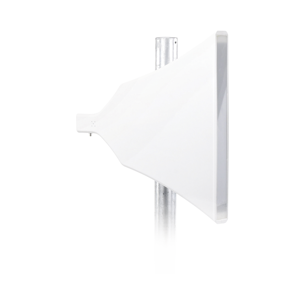Antena Asimétrica de 90 °, 16 dBi, tipo cuerno de alta eficiencia, 4.9-6.5 GHz, , Conector SMA-Hembra, con montaje incluido 