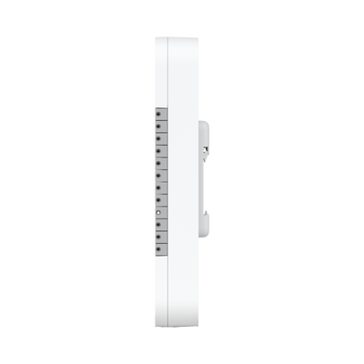 UniFi Access Hub Door, puede conectar 2 lectores y 2 cámaras (no incluidos) para controlar solo una puerta / 2 terminale