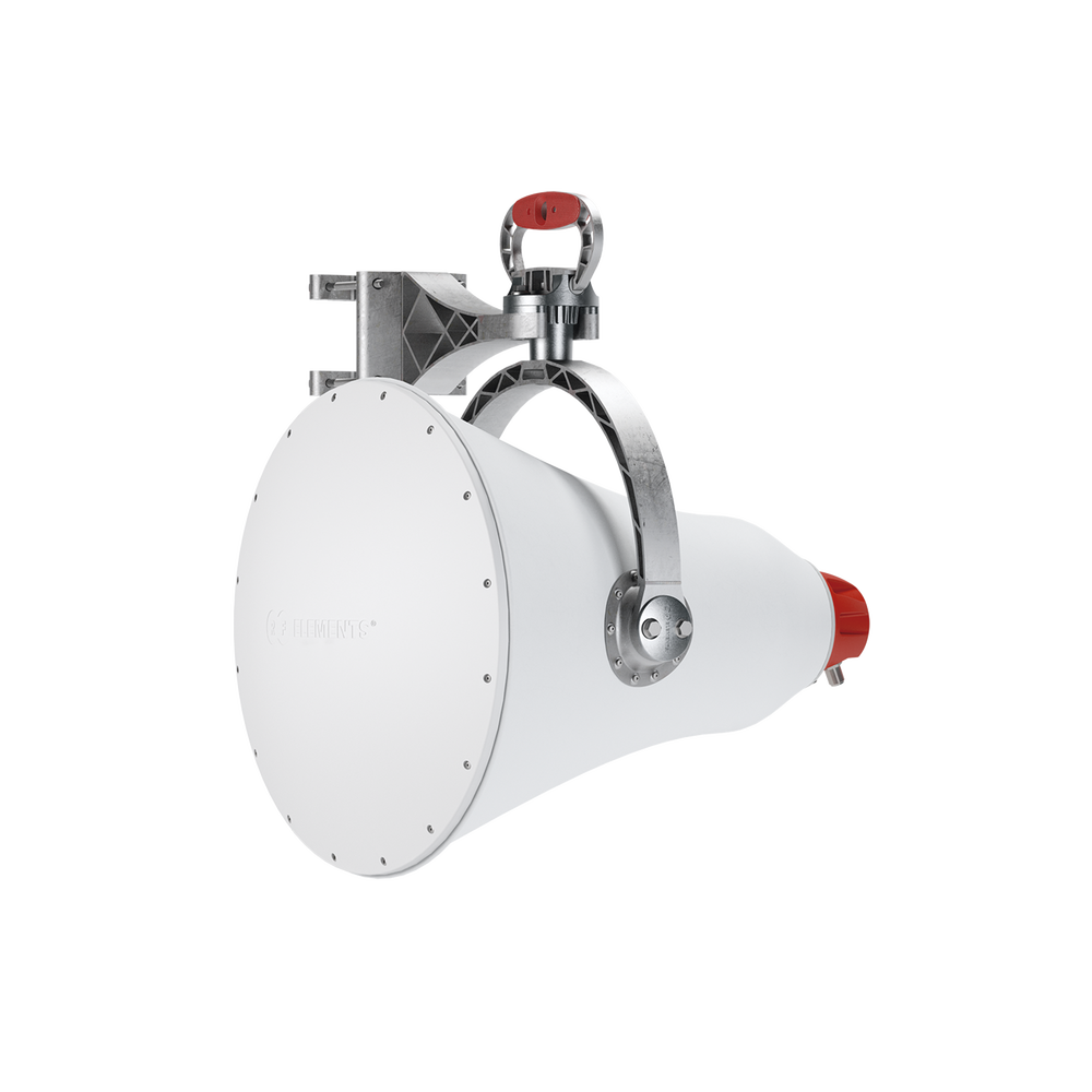 Antena direccional UltraHorn™ Carrier Class Contectorizada 5180-6400 GHz, 24 dBi, ultra rechazo al ruido, altamente direccional sin lóbulos laterales