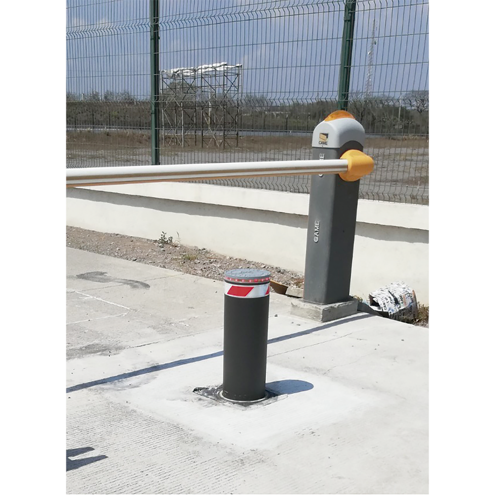 Hydraulic Bollard / ALL INCLUSIVE (Includes Italian Hydraulic Pump) / High impact resistance up to 250,000 J / Intensive use / Controller card included / Easy installation