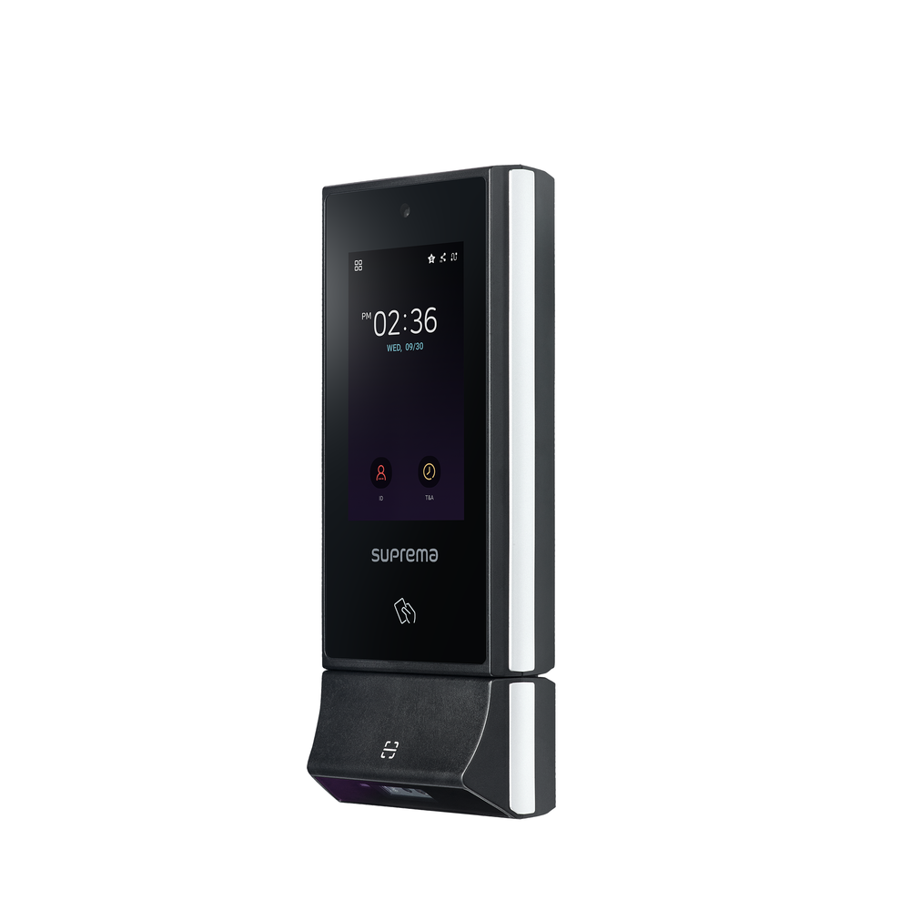 Multi-technology reader for Mifare cards, mobile phones via Bluetooth and QR codes