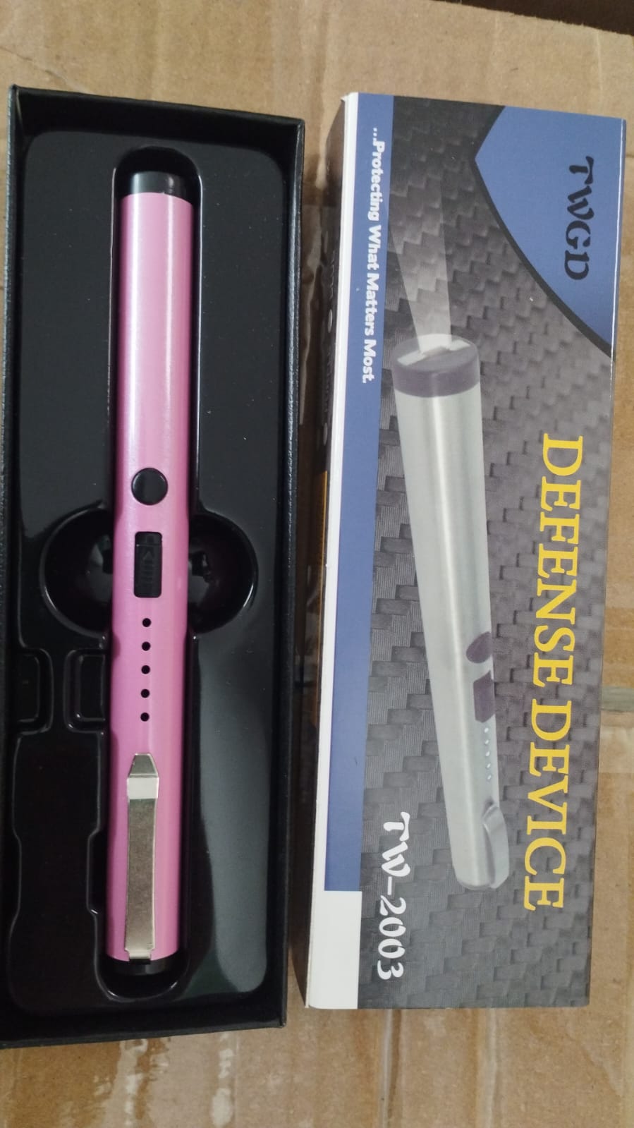 Lapiz taser con linterna