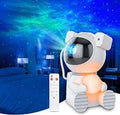 Astronauta proyector sentado con luna