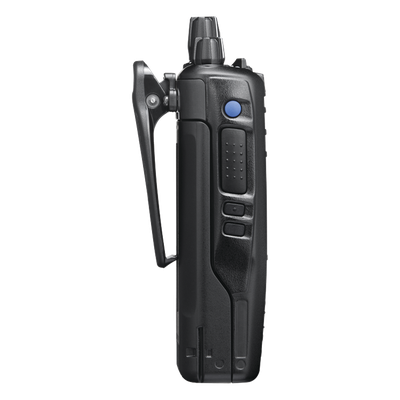 380-470 MHz, DTMF, NXDN-DMR-Analógico, 5 W, Bluetooth, GPS, MicroSD, 1024 Canales, Incluye Batería, cargador, antena, y 