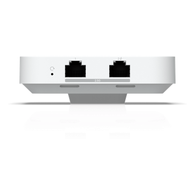 Punto de Acceso U7 IW / Wi-Fi 7 doble banda /MU-MIMO 2x2 por banda / (3) puertos 2.5G RJ45, uno Uplink PoE+ IN, (2) puer