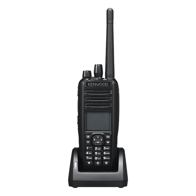 380-470 MHz, DTMF, Digital NXDN-DMR-Analógico, 5 W, Bluetooth, GPS, MicroSD, 1024 Canales, Incluye Batería, cargador, an