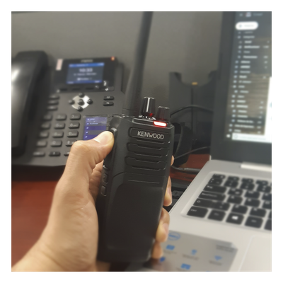 400-470 MHz, Digital DMR-Analógico, 5 Watts, 64 Canales, Roaming, Encriptación, GPS, Inc. antena, batería, cargador y cl