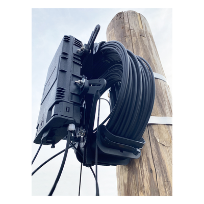 Bracket para Montaje de Caja de Empalme a Raqueta LP-CSS
